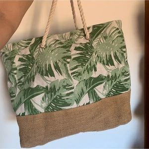 Super cute palm tree tote bag!